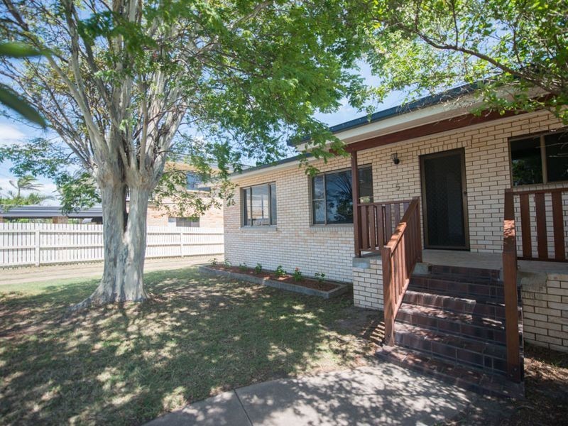 5 The Esplanade, Barney Point QLD 4680
