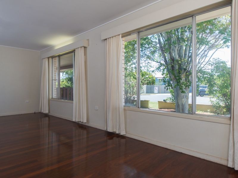 5 The Esplanade, Barney Point QLD 4680