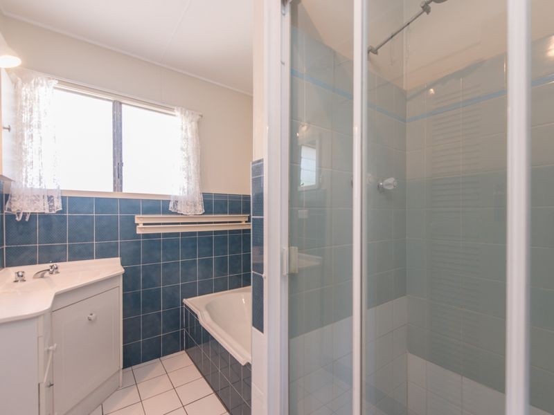 5 The Esplanade, Barney Point QLD 4680