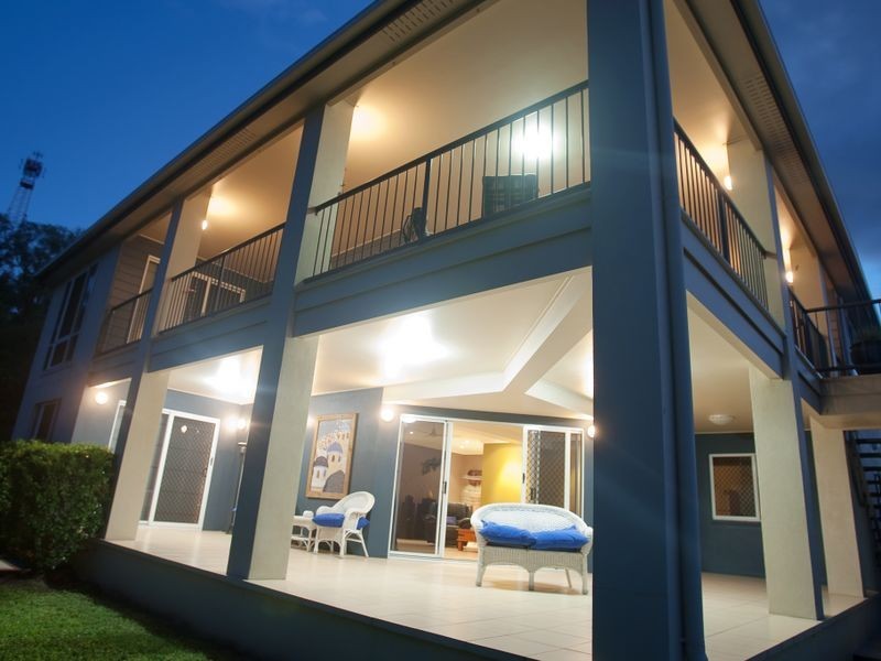 239 Oaka Street, South Gladstone QLD 4680