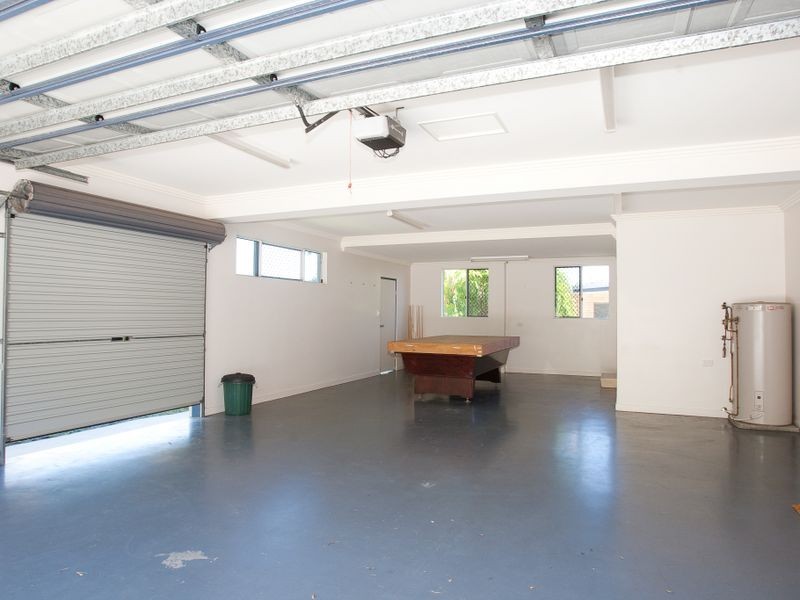 239 Oaka Street, South Gladstone QLD 4680