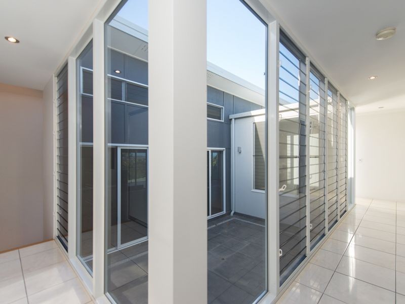 46 Dolphin Terrace, South Gladstone QLD 4680