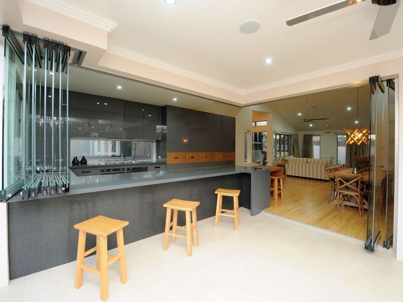 52 Koowin Drive, Kirkwood QLD 4680