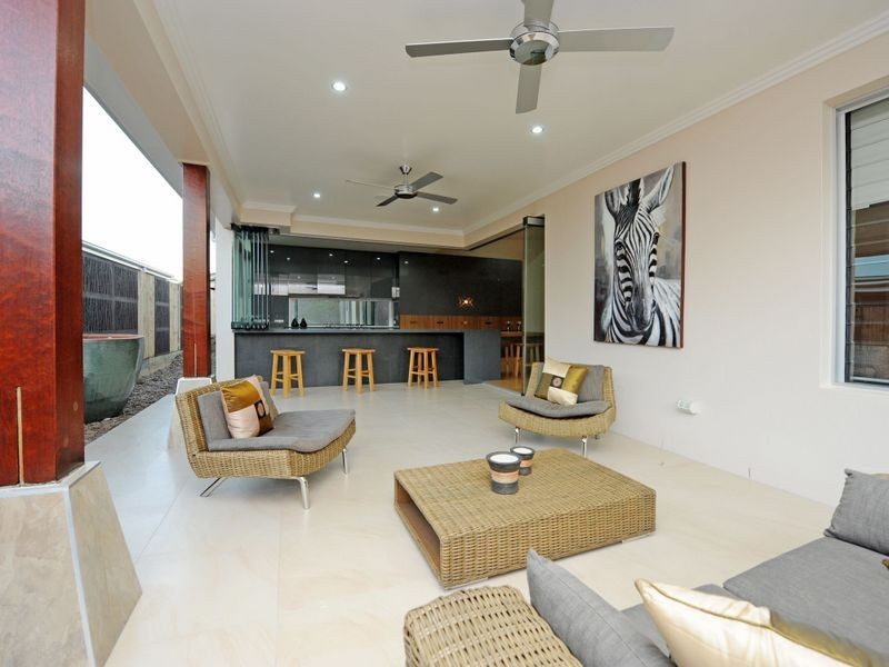 52 Koowin Drive, Kirkwood QLD 4680