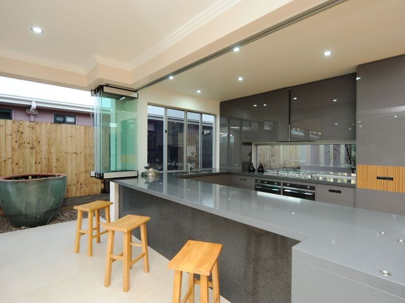 52 Koowin Drive, Kirkwood QLD 4680