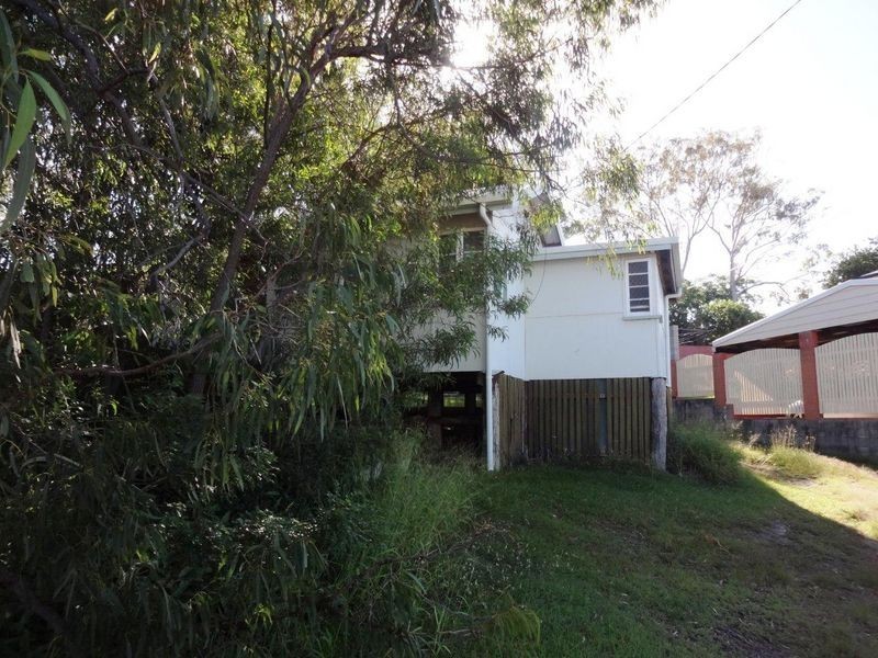39 Fisher Street, West Gladstone QLD 4680