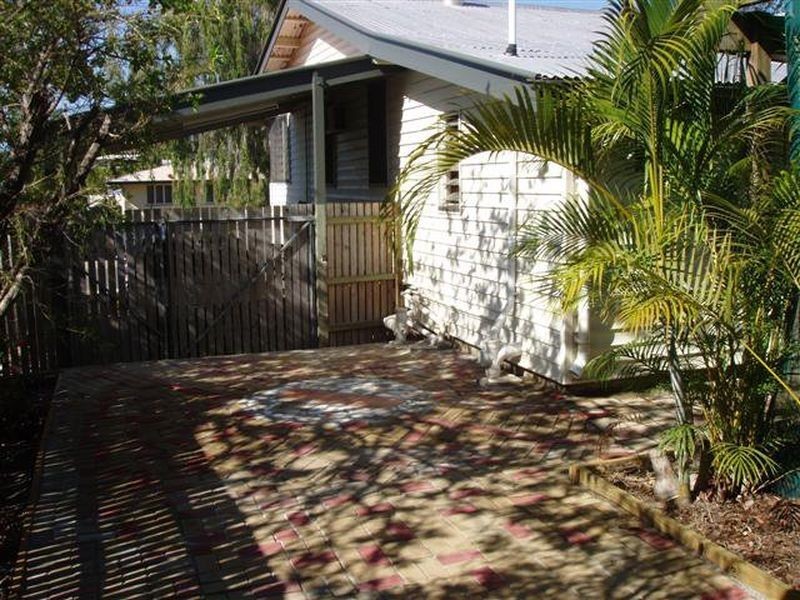 25 Busteed Street, West Gladstone QLD 4680
