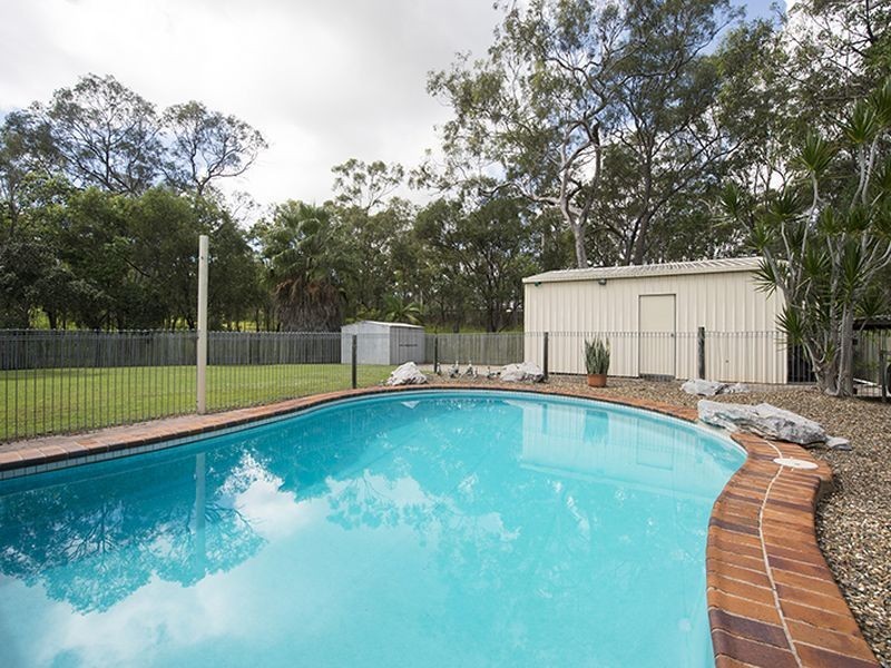 58 J Hickey Avenue, Clinton QLD 4680