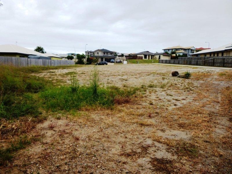 76 Sharyn Drive, New Auckland QLD 4680