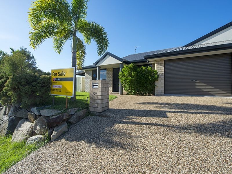 10a Linhow Crescent, Clinton QLD 4680