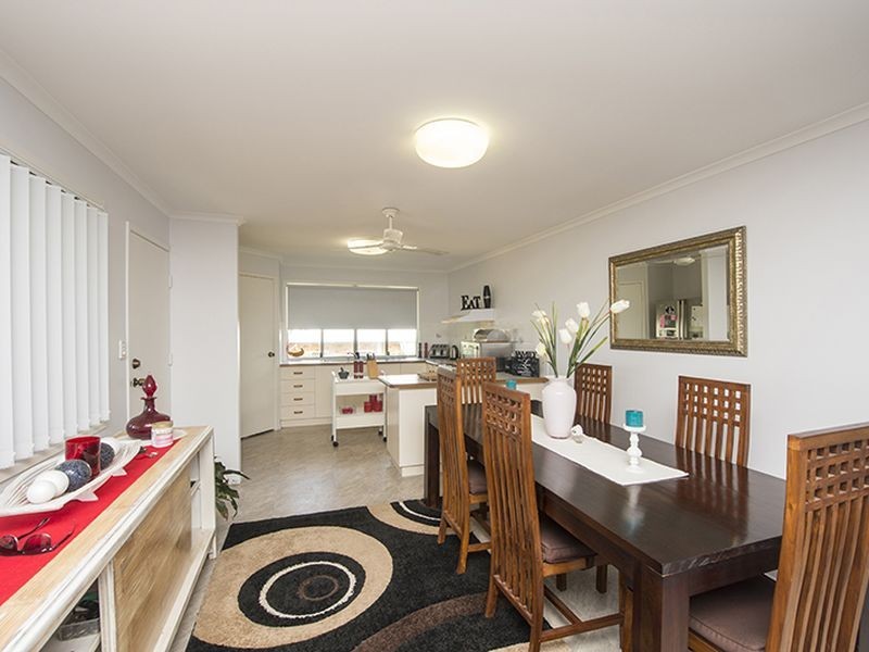 10 Fowler Street, West Gladstone QLD 4680