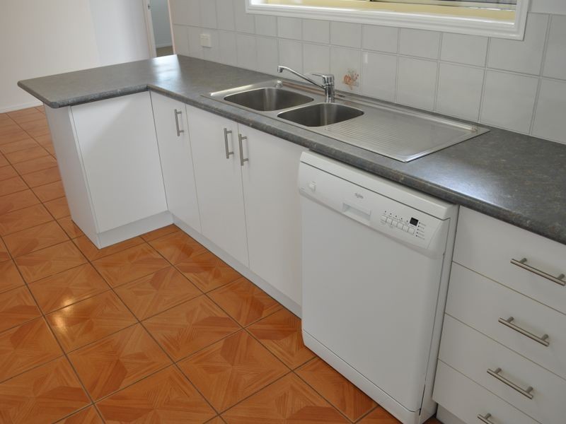 9 Calman Street, Clinton QLD 4680