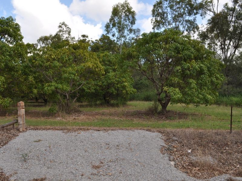 114 Schulze Road, Beecher QLD 4680