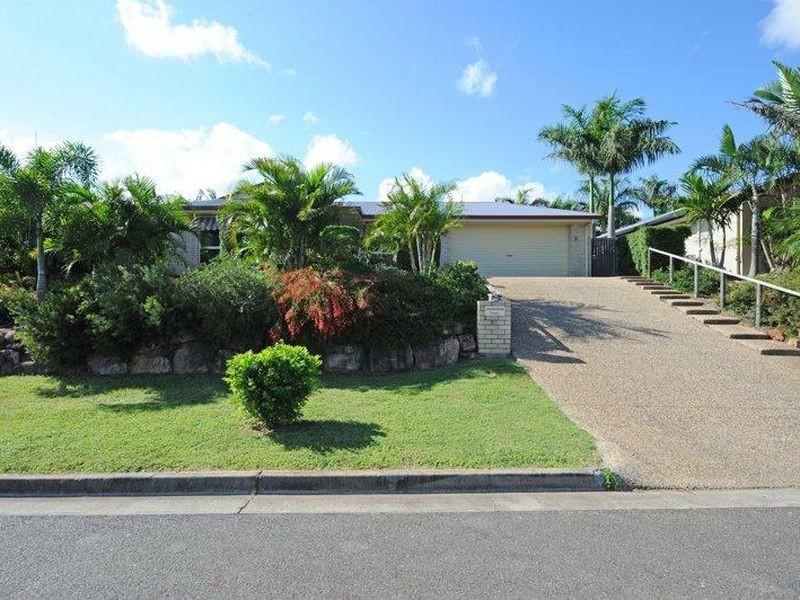 67 Col Brown Avenue, Clinton QLD 4680