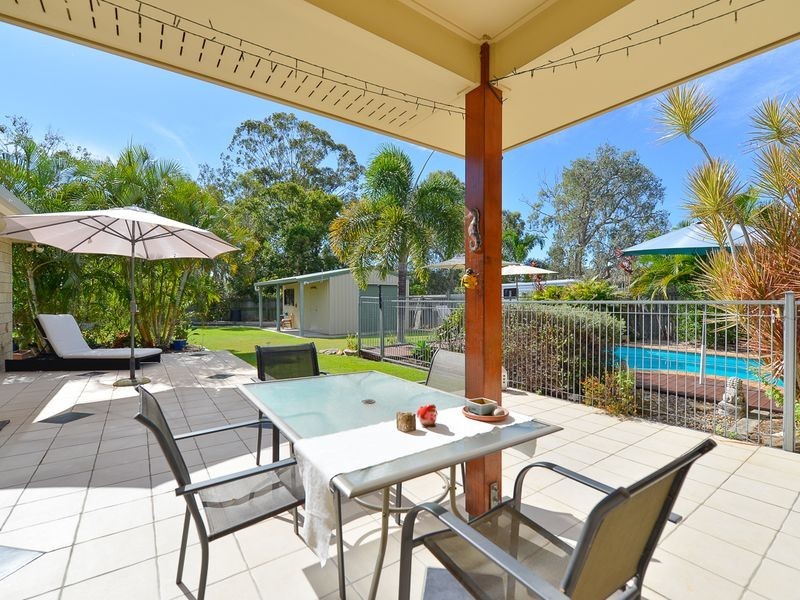 27 Victoria Avenue, Glen Eden QLD 4680