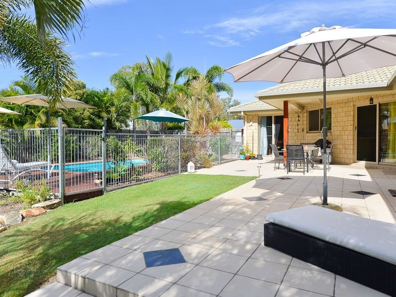 27 Victoria Avenue, Glen Eden QLD 4680