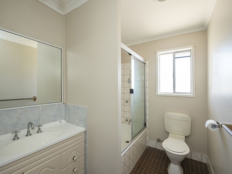 3/7 Glenlyon Street, Gladstone QLD 4680