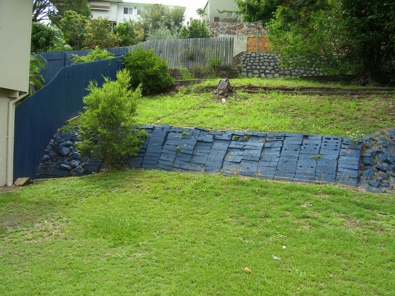 1 FAR STREET, Gladstone QLD 4680