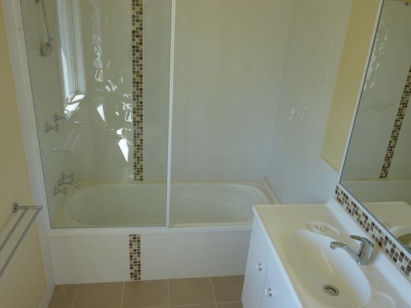 16 FOWLER STREET, Gladstone QLD 4680