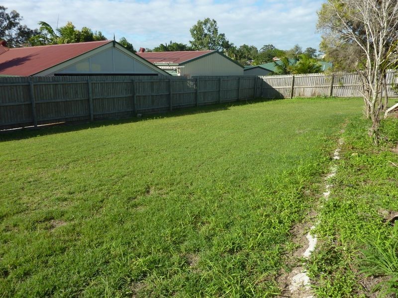 26 Deborah Street, Glen Eden QLD 4680