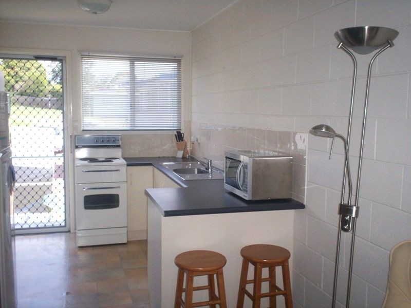 4/1 Side Street, Gladstone QLD 4680