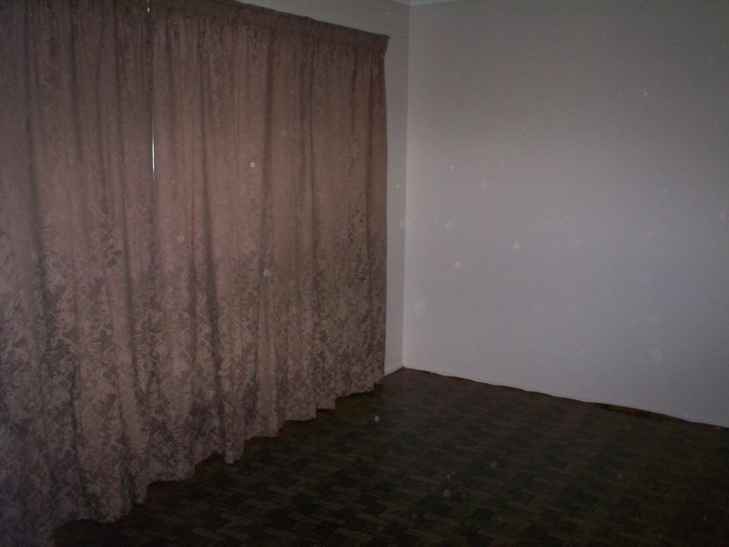 4 Berringar Lane, West Gladstone QLD 4680