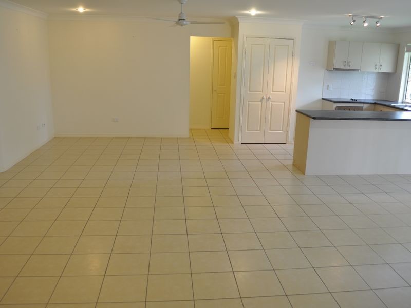 2 Parkview Court, Kin Kora QLD 4680