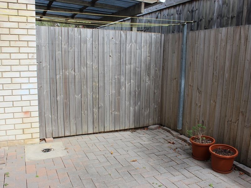 Unit 11/17 Roberts Street, South Gladstone QLD 4680