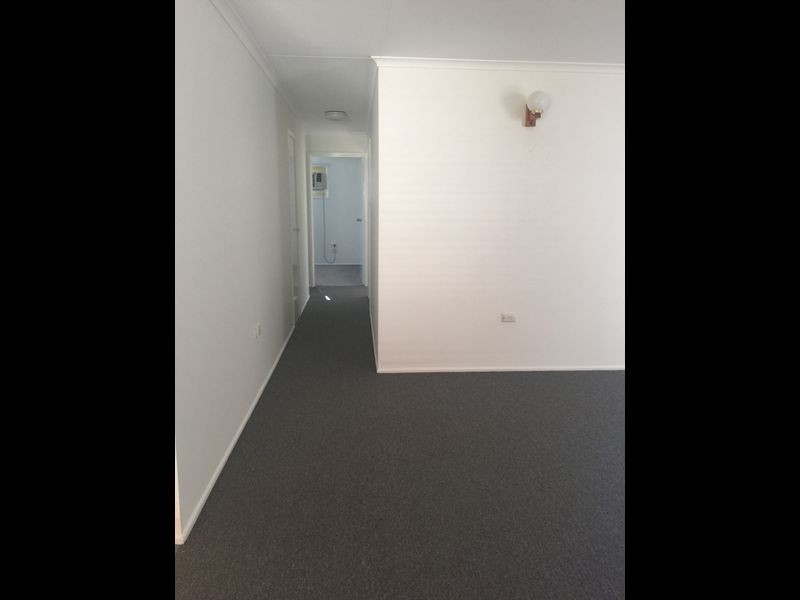 8 Box Street, Kin Kora QLD 4680