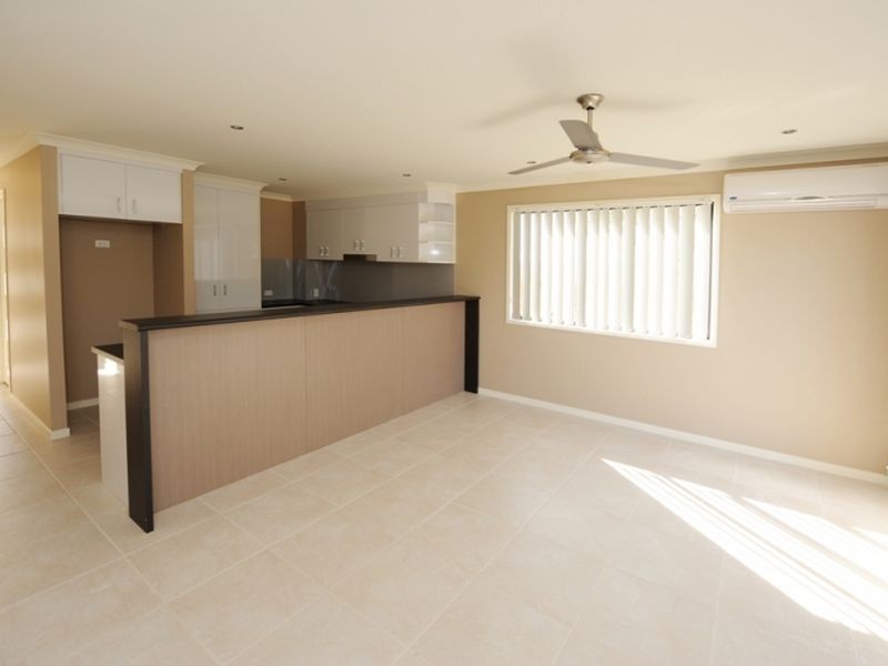 9/25 ROBERTS Street, Gladstone QLD 4680