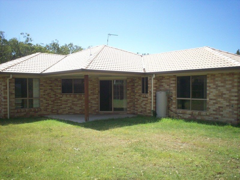 3 Bridgeman Place, New Auckland QLD 4680