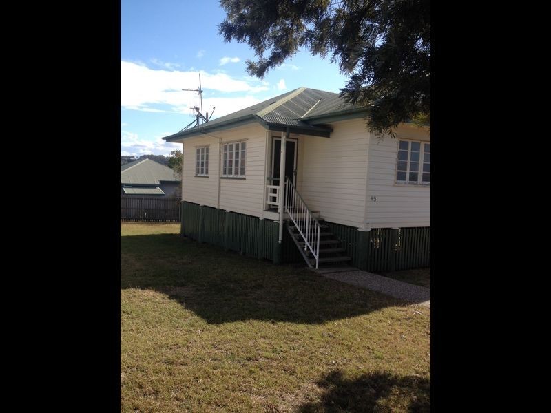 45 Sutton Street, Barney Point QLD 4680