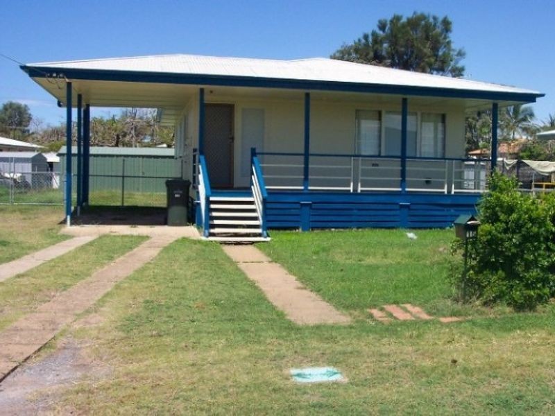 15 MOURA CRESCENT, Gladstone QLD 4680