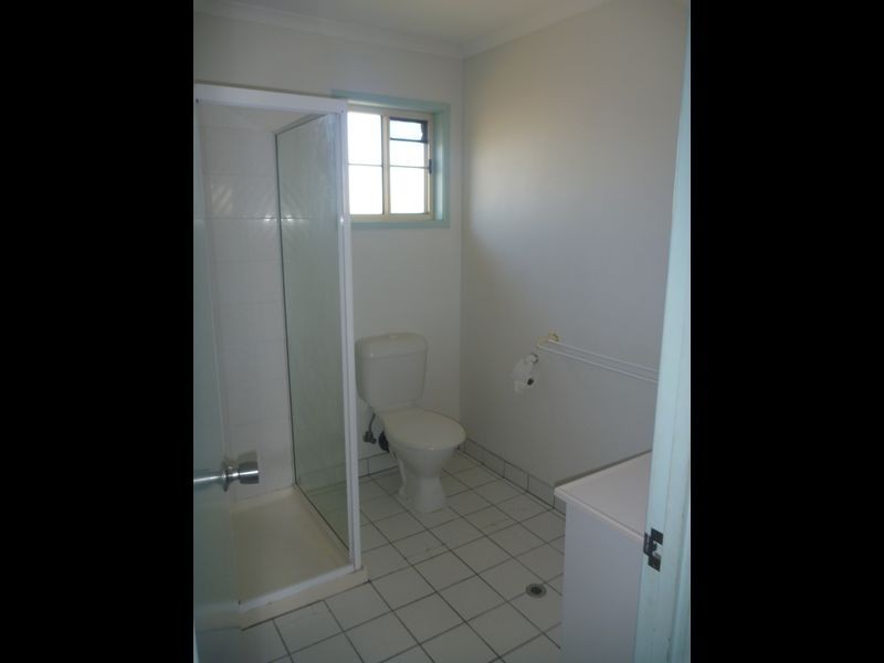 Unit 5/218 Auckland Street, South Gladstone QLD 4680