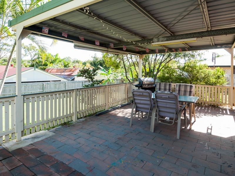 26 Deborah Street, Glen Eden QLD 4680