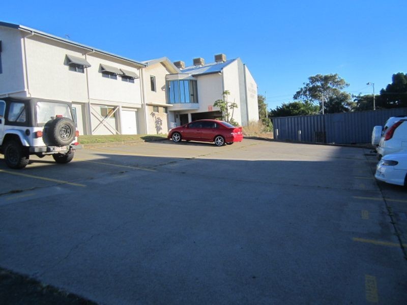 1/43 Tank Street, Gladstone QLD 4680