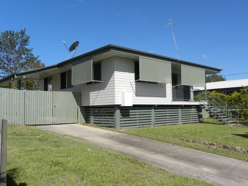 11 Dalton Street, Clinton QLD 4680