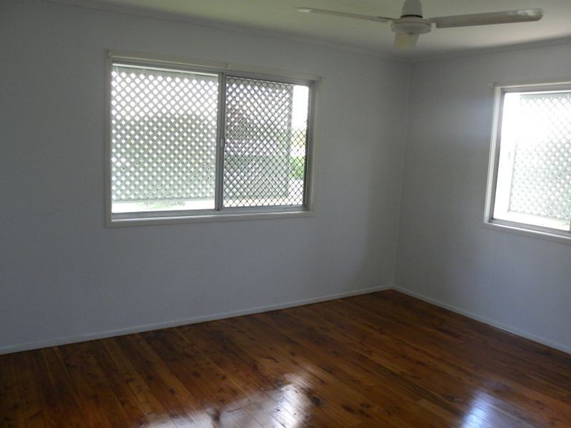11 Dalton Street, Clinton QLD 4680