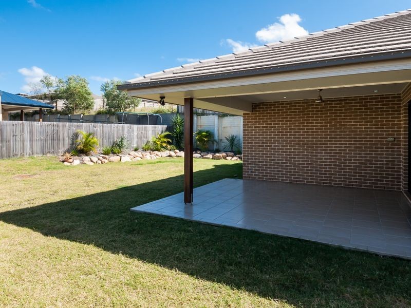 6 Briffney Street, Kirkwood QLD 4680