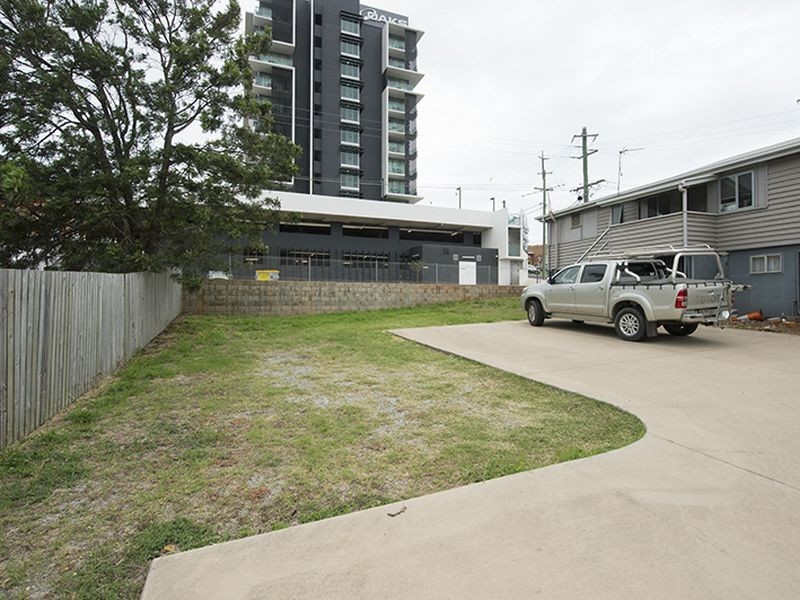 38 Roseberry Street, Gladstone QLD 4680