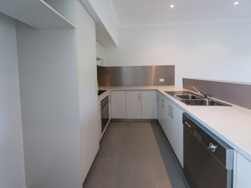 19/10 Nothling Street, New Auckland QLD 4680