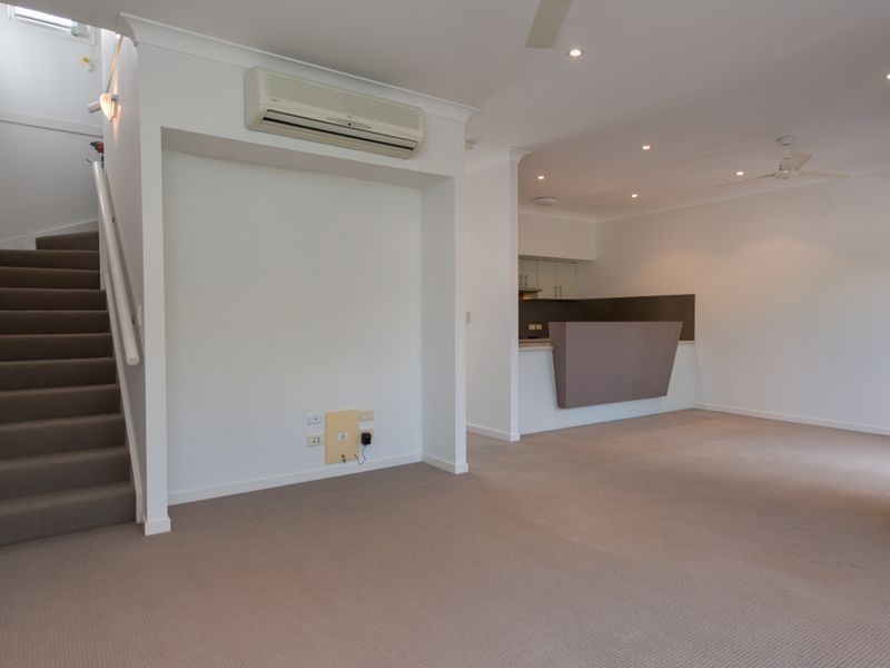 19/10 Nothling Street, New Auckland QLD 4680