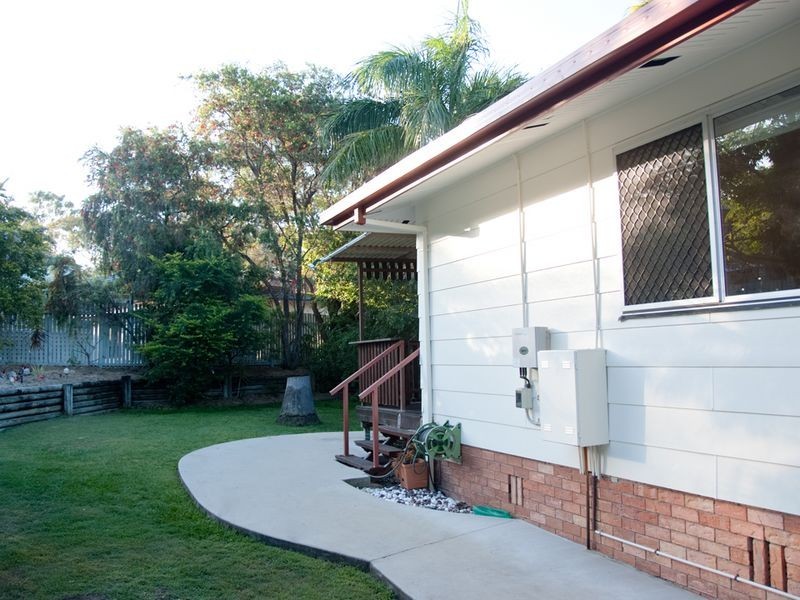 1 Banksia Street, Boyne Island QLD 4680