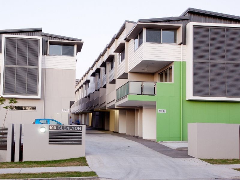 1&2/100 Glenlyon Street, Gladstone QLD 4680