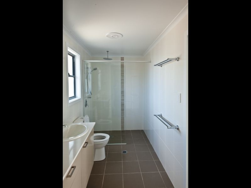 12 &18/12 Flinders Street, West Gladstone QLD 4680