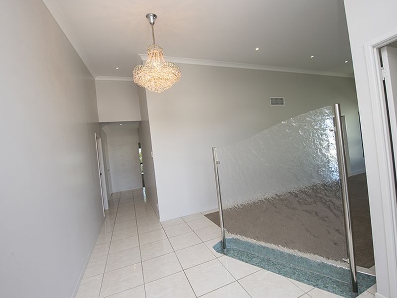 5 Mallard Court, South Gladstone QLD 4680