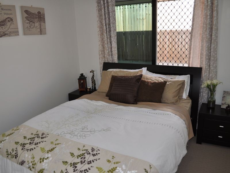 4 Eugenie Court, Glen Eden QLD 4680