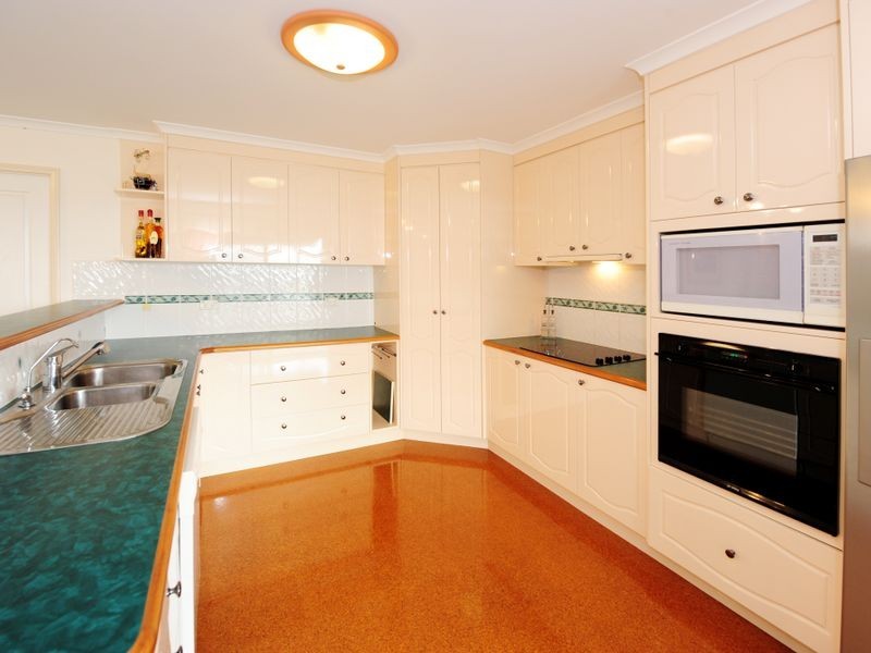 19A AUCKLAND STREET, Gladstone QLD 4680