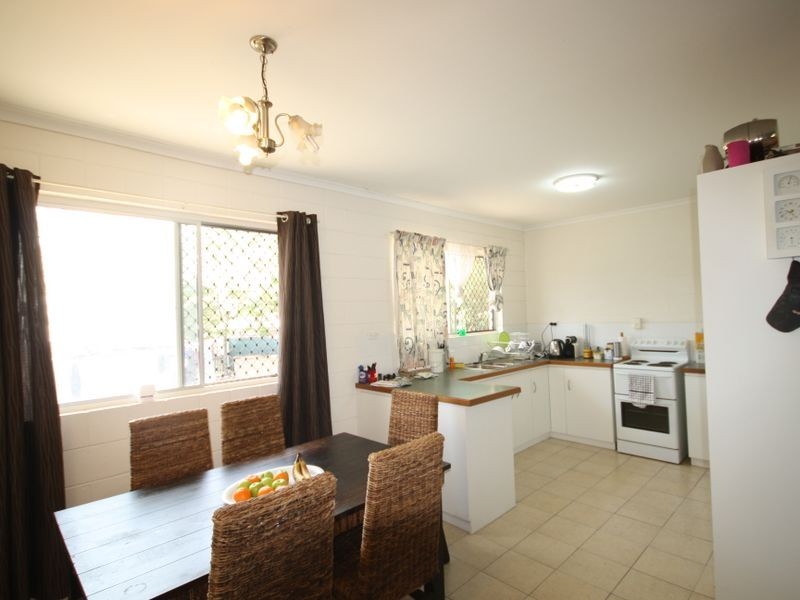 20 Salmon Street, Toolooa QLD 4680