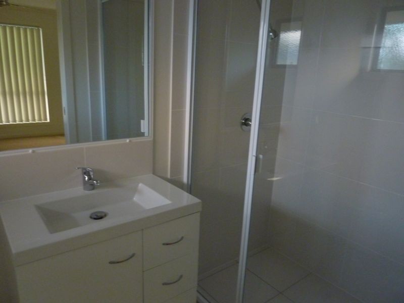 1 Melaluca Place, Glen Eden QLD 4680